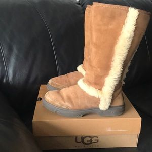 Ugg tall sunburst boot